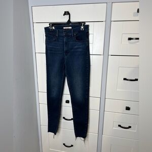 Levi’s waterless jeans. Mile high super skinny. Size 29. Dark wash. Frayed him.